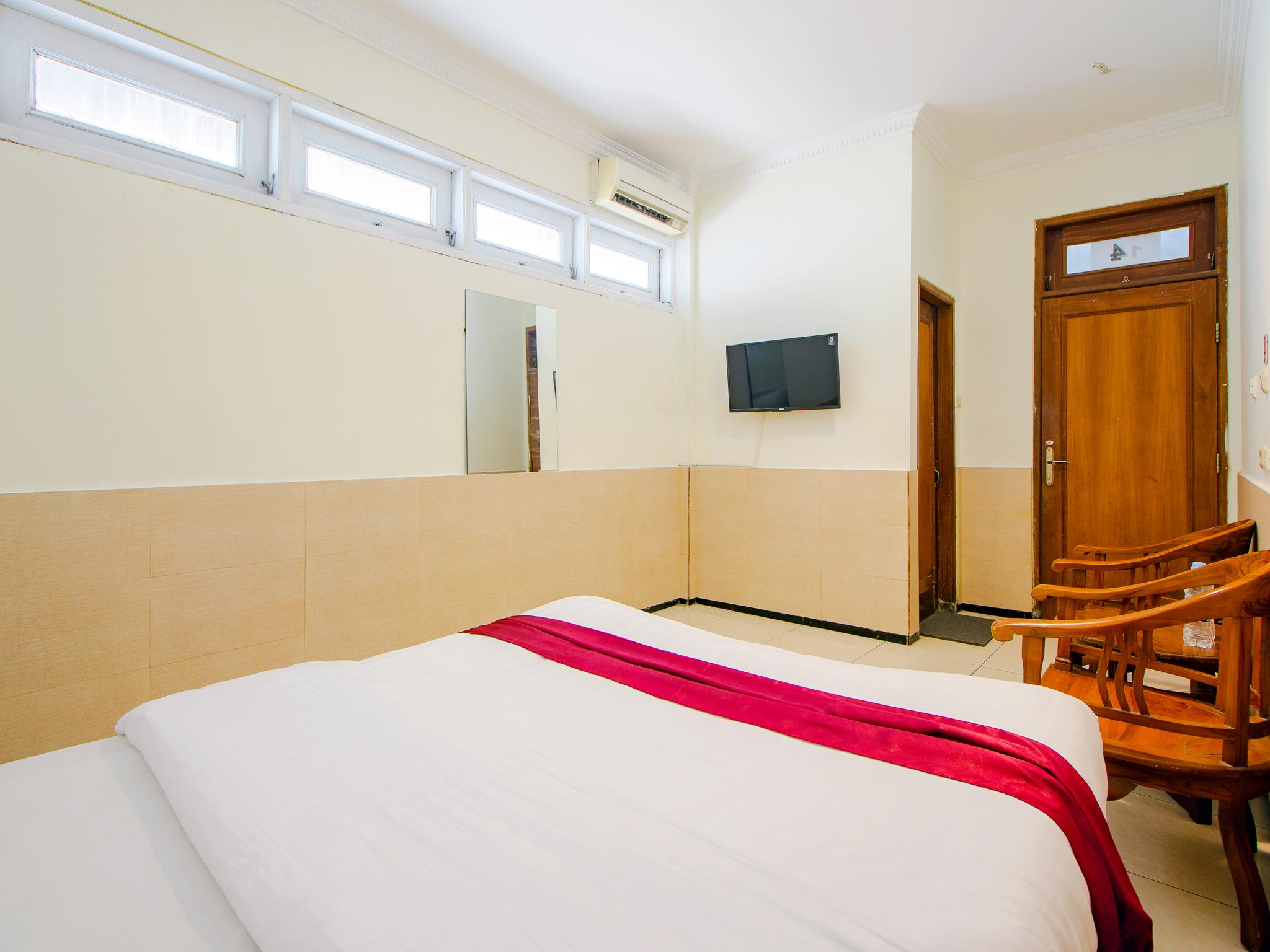 Oyo 1683 Hotel Musafira Syariah Yogyakarta Exterior foto